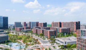 GE医疗中国首批次核医学回旋加速器在成都天府国际生物城下线